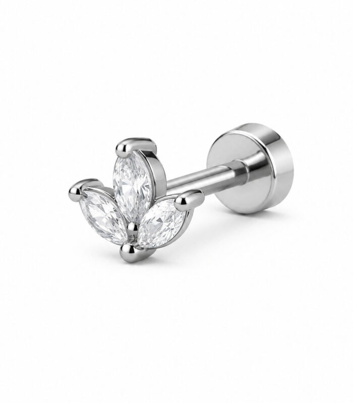 Mini Lotus Labret Stud